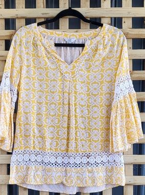 Women's Yellow Crochet-Trim Printed Blouse